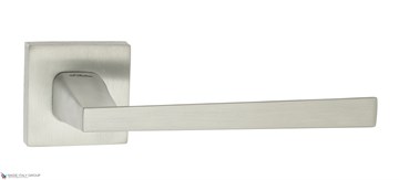 Дверная ручка на квадратном основании Fratelli Cattini "UNICA" 8-CS матовый хром
